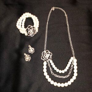 Jewelry set